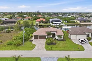 8330 Tracy Cir, Port Charlotte, FL 33981 - Photo 3