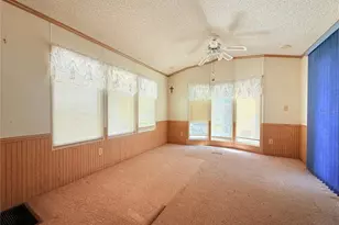 2215 73rd Street E, Palmetto, FL 34221 - Photo 3