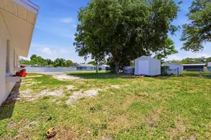 155 Magnolia Ave, Englewood, FL 34223 - Photo 27