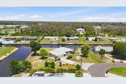 898 E 6th Street, Englewood, FL 34223 - Photo 3