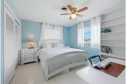 898 E 6th Street, Englewood, FL 34223 - Photo 17