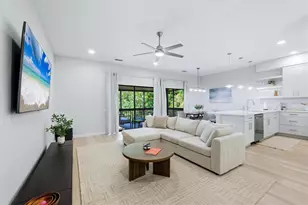 120 Woodland Pl, Osprey, FL 34229 - Photo 3
