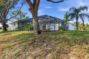 801 Rotonda Cir, Rotonda West, FL 33947 - Photo 45