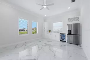 9222 Rosebud Cir, Port Charlotte, FL 33981 - Photo 23