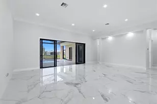 9222 Rosebud Cir, Port Charlotte, FL 33981 - Photo 9