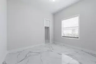 9222 Rosebud Cir, Port Charlotte, FL 33981 - Photo 17