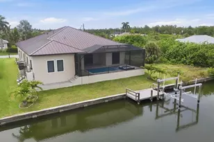 9222 Rosebud Cir, Port Charlotte, FL 33981 - Photo 27