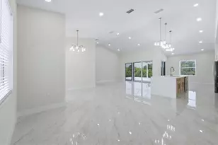 14663 Lillian Cir, Port Charlotte, FL 33981 - Photo 7