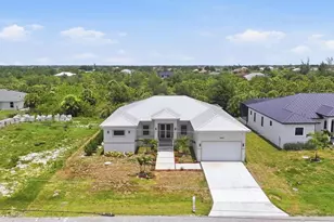 14663 Lillian Cir, Port Charlotte, FL 33981 - Photo 3