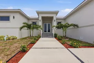 14663 Lillian Cir, Port Charlotte, FL 33981 - Photo 1