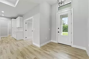 1113 Sherwin St, Port Charlotte, FL 33953 - Photo 5