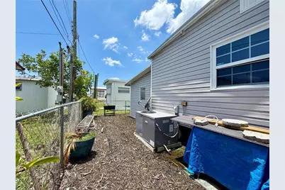 916 51st Avenue Plaza W, Bradenton, FL 34207 - Photo 43
