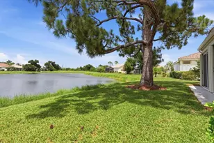 6724 Greenview Ln, Englewood, FL 34224 - Photo 37