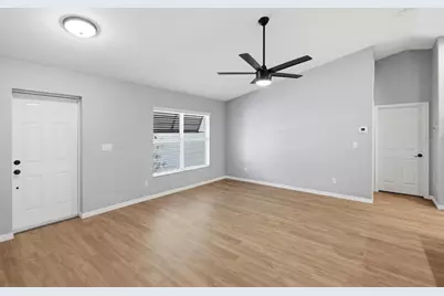19035 Wilton Avenue, Port Charlotte, FL 33954 - Photo 7