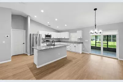 19035 Wilton Avenue, Port Charlotte, FL 33954 - Photo 3