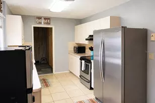 18295 Van Nuys Cir, Port Charlotte, FL 33948 - Photo 11