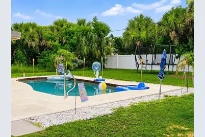 18295 Van Nuys Circle, Port Charlotte, FL 33948 - Photo 15