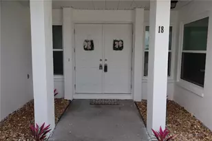 18 Golfview Ct, Rotonda West, FL 33947 - Photo 3