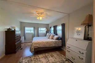 542 Tampico Dr, North Port, FL 34287 - Photo 15