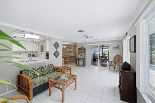 383 E Wentworth Cir, Englewood, FL 34223 - Photo 11