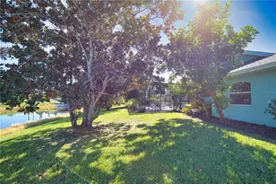 525 Rotonda Cir, Rotonda West, FL 33947 - Photo 51