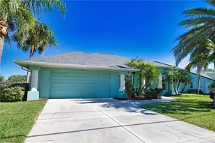 525 Rotonda Cir, Rotonda West, FL 33947 - Photo 7