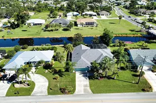525 Rotonda Cir, Rotonda West, FL 33947 - Photo 59