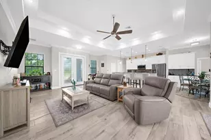 15504 Hennipen Cir, Port Charlotte, FL 33981 - Photo 7