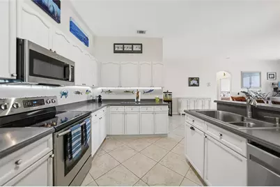 9436 President Circle, Port Charlotte, FL 33981 - Photo 11