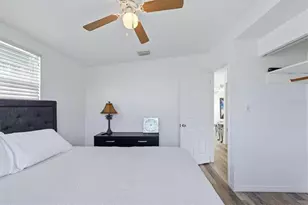 898 S Broadway, Englewood, FL 34223 - Photo 23