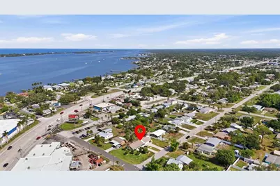 898 S Broadway, Englewood, FL 34223 - Photo 5