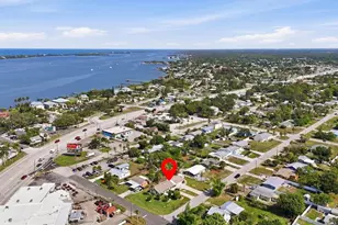 898 S Broadway, Englewood, FL 34223 - Photo 5