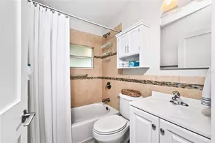1330 Holiday Dr, Englewood, FL 34223 - Photo 23