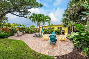 1330 Holiday Dr, Englewood, FL 34223 - Photo 37