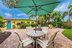 1330 Holiday Dr, Englewood, FL 34223 - Photo 41
