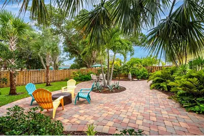 1330 Holiday Drive, Englewood, FL 34223 - Photo 35