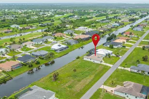 224 W Pine Valley Ln, Rotonda West, FL 33947 - Photo 11