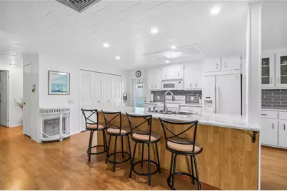 5510 Denmark Drive, Bradenton, FL 34207 - Photo 9