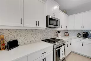 4661 Willow Bend Ave., Parrish, FL 34219 - Photo 11