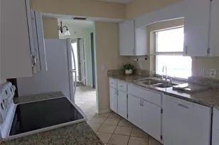 7202 Mamouth St, Englewood, FL 34224 - Photo 5