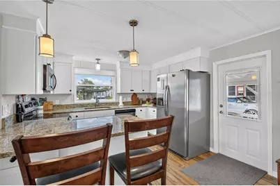 140 Rarotonga Way, North Port, FL 34287 - Photo 5