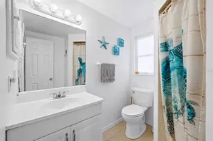 630 E Seminole Dr, Venice, FL 34293 - Photo 25