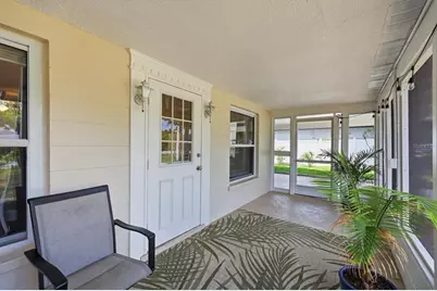 630 E Seminole Drive, Venice, FL 34293 - Photo 7