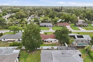 630 E Seminole Dr, Venice, FL 34293 - Photo 37