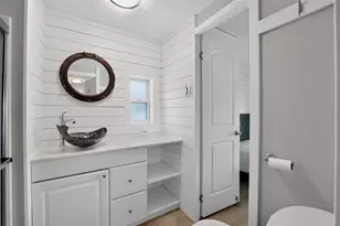 7424 Widness Ln, Port Charlotte, FL 33981 - Photo 27