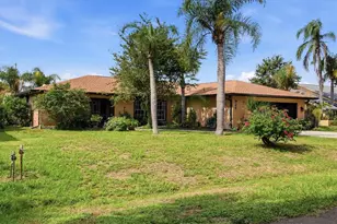 925 N Boundary Rd, Englewood, FL 34223 - Photo 7