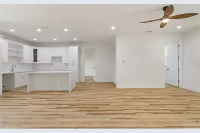 8580 W Price Boulevard, North Port, FL 34291 - Photo 17