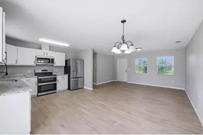 10453 Reims Avenue, Englewood, FL 34224 - Photo 9