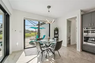 35 Medalist Ct, Rotonda West, FL 33947 - Photo 13