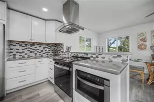 8152 Seashell St, Englewood, FL 34224 - Photo 9
